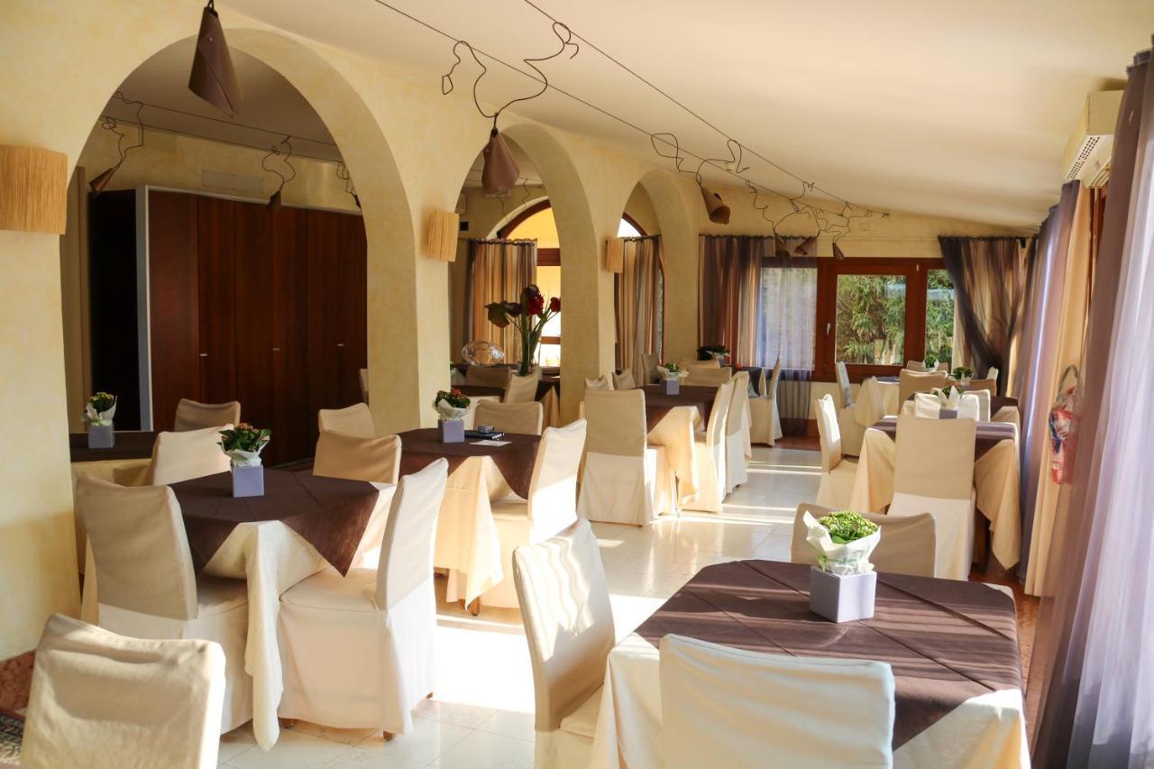 Hotel Sirena Lazise Buitenkant foto