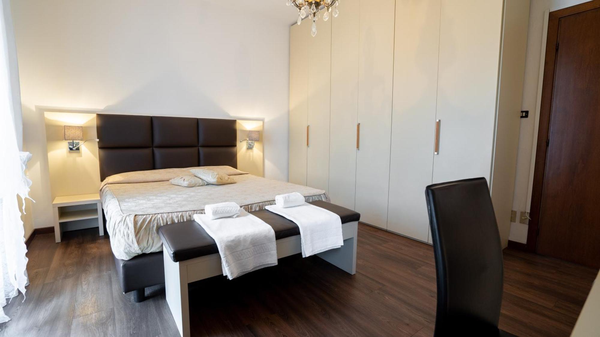 Hotel Sirena Lazise Buitenkant foto