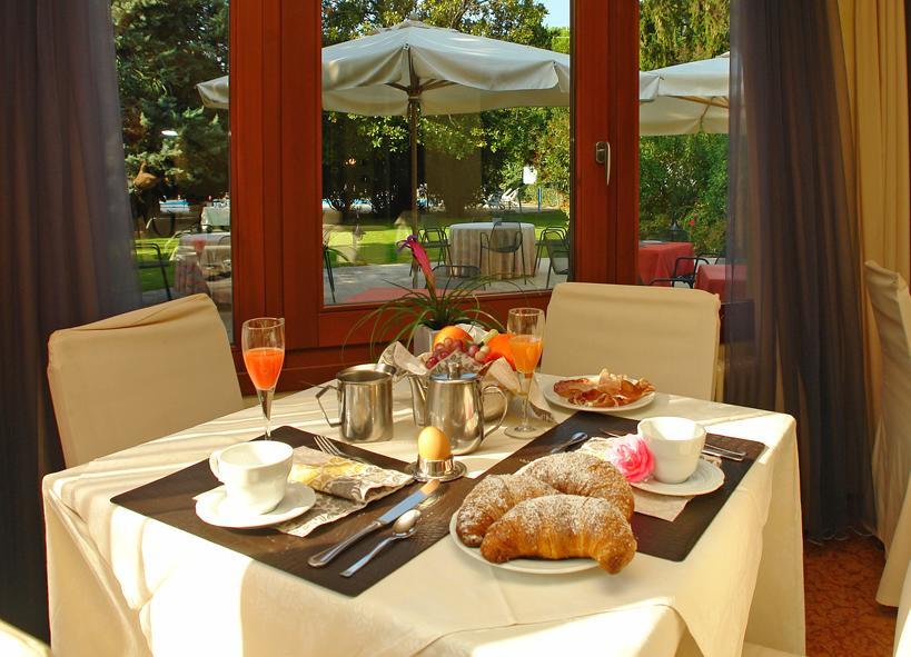 Hotel Sirena Lazise Buitenkant foto
