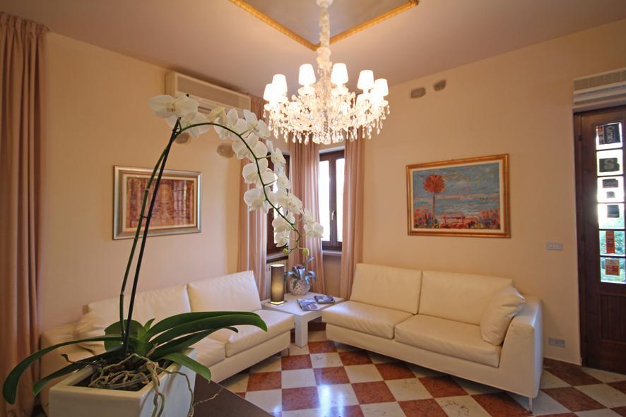 Hotel Sirena Lazise Buitenkant foto